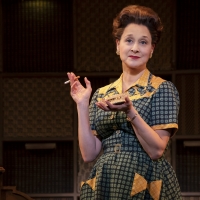 BWW Interview: BEAUTIFUL: THE CAROLE KING MUSICAL National Tour's Rachel Coloff Talks Photo